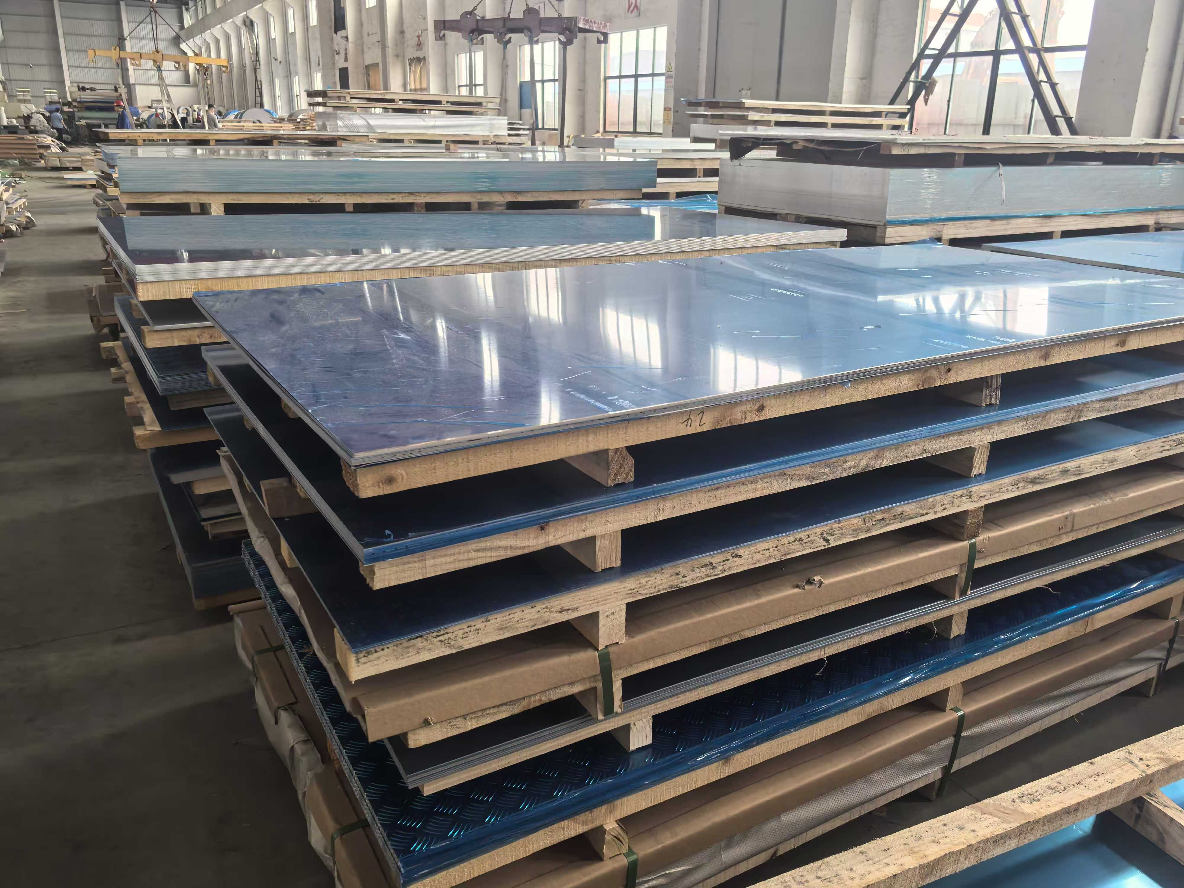 último caso de la compañía sobre Exportación de chapa de aluminio para la fabricación de piezas de automóviles en Alemania
