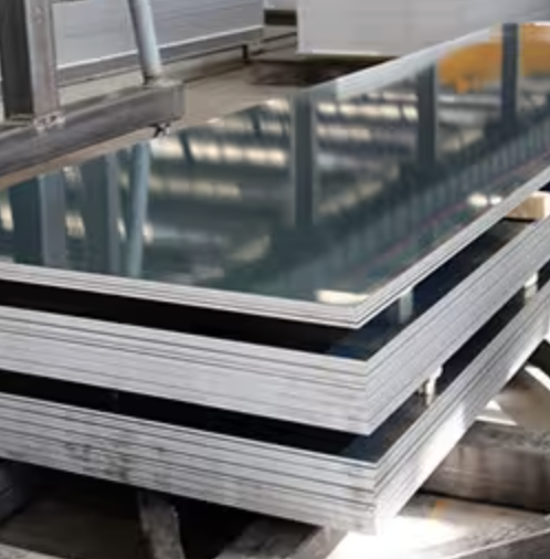 último caso de la compañía sobre Exportación de chapa de aluminio para la fabricación de equipos industriales en los EAU