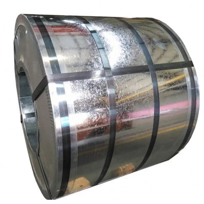 SGCC bobina galvanizada por sumersión en caliente 0,1-3 mm Superficie regular de spangle Zn30 Zn40 Zn100 DX51D